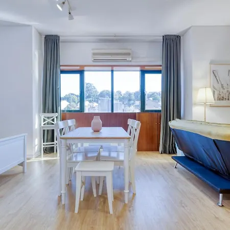 Travel And Live Faria Guimaraes Apartmán Porto