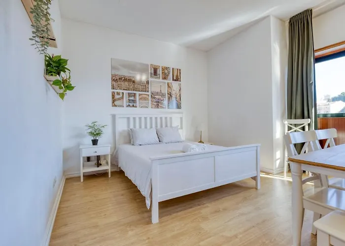 Travel And Live Faria Guimaraes דירה פורטו