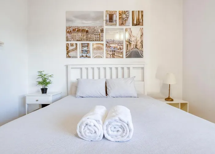 Travel And Live Faria Guimaraes 公寓 波尔图